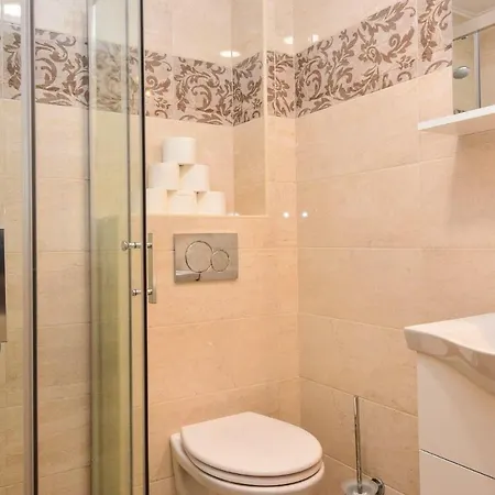 Apartment One-bedroom In Betina